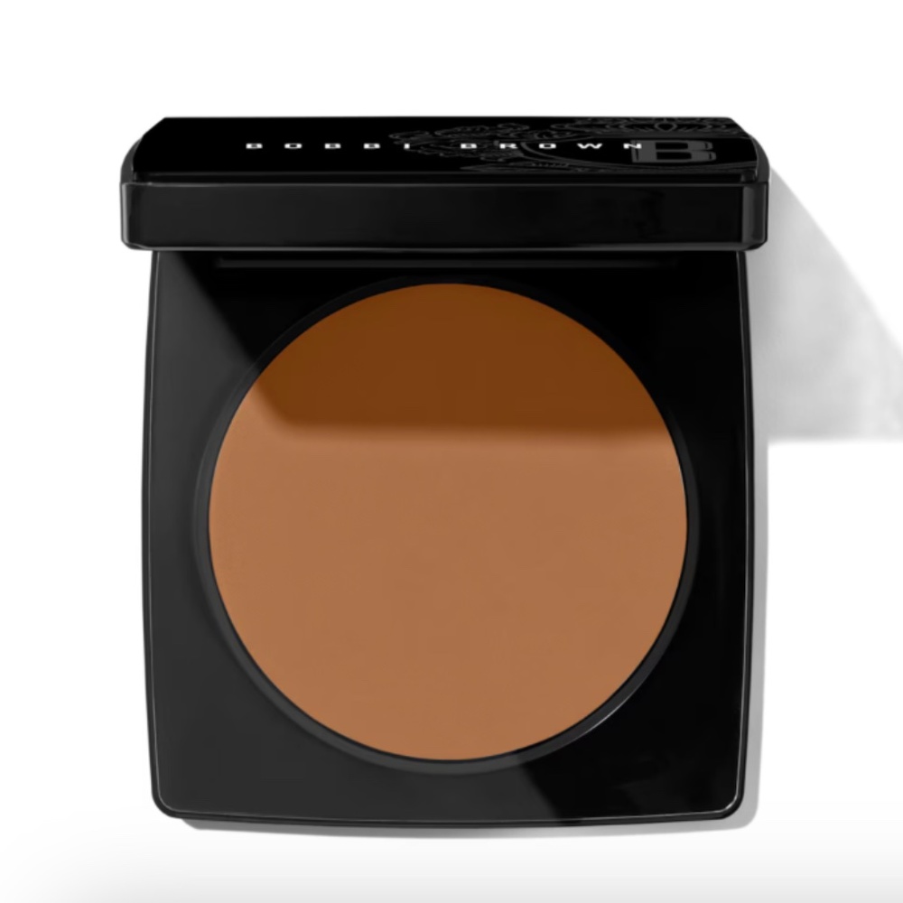 NIB Bobbi Brown Sheer Finish Pressed Powder in Golden Brown